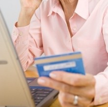 Online style consultancy firm ShoeDazzle offers personalized apparel suggestions, and its marketing campaign has similar customized, interactive elements that are making the business a major success. 