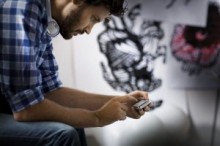 A report from Hipcricket found that mobile SEO can be critical to the success of content marketing strategies, especially for retailers hoping to convert consumers on the go.