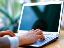 A report from the Altimeter Group found that businesses are struggling to streamline and formalize their use of social media marketing.